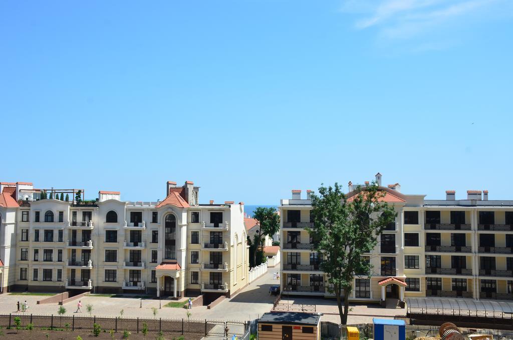 Аркадия Студия С Балконом Частичный Вид Моря Первая Линия От Моря Odessa Exterior foto